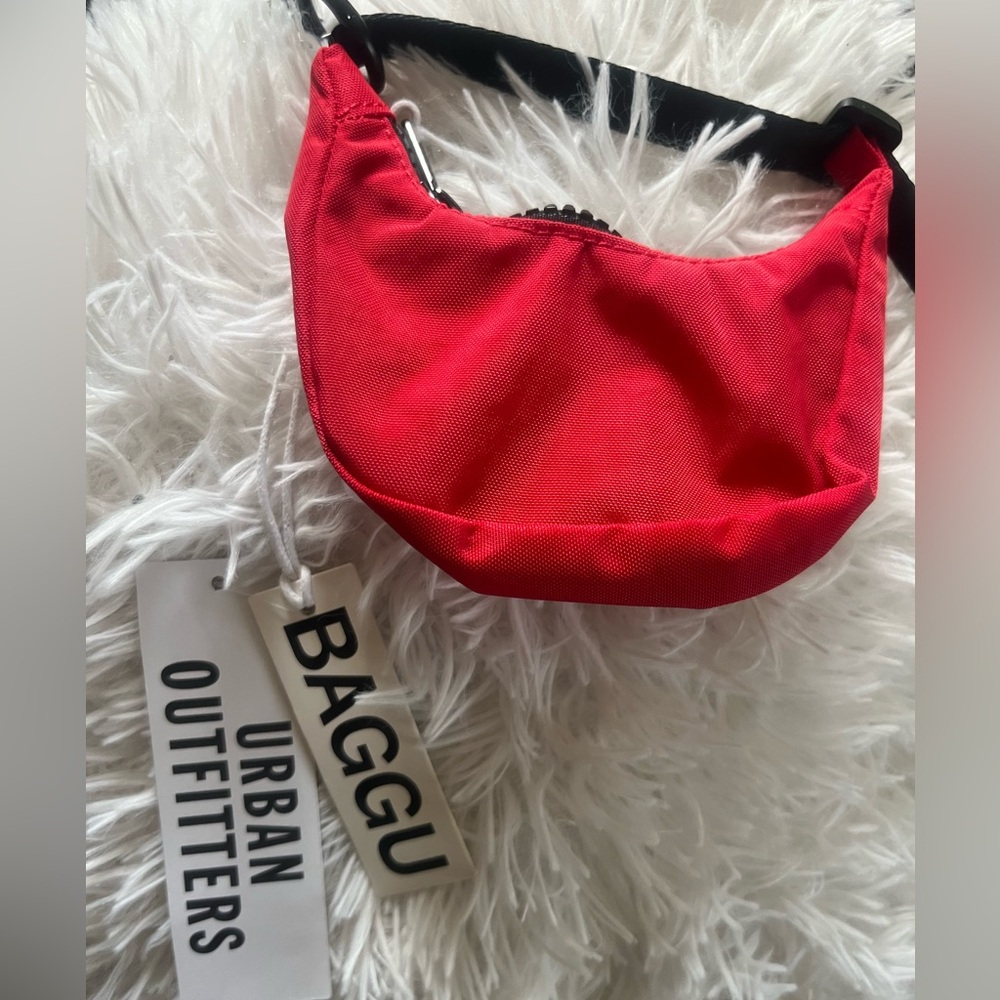 BAGGU Vibrant Red Mini Pouch